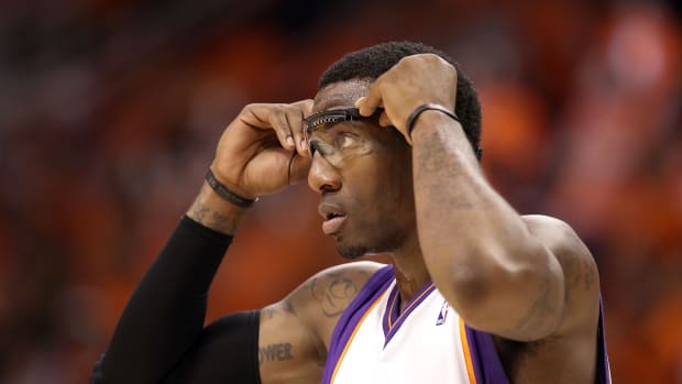 102154065-los-angeles-lakers-v-phoenix-suns-game-6.jpg